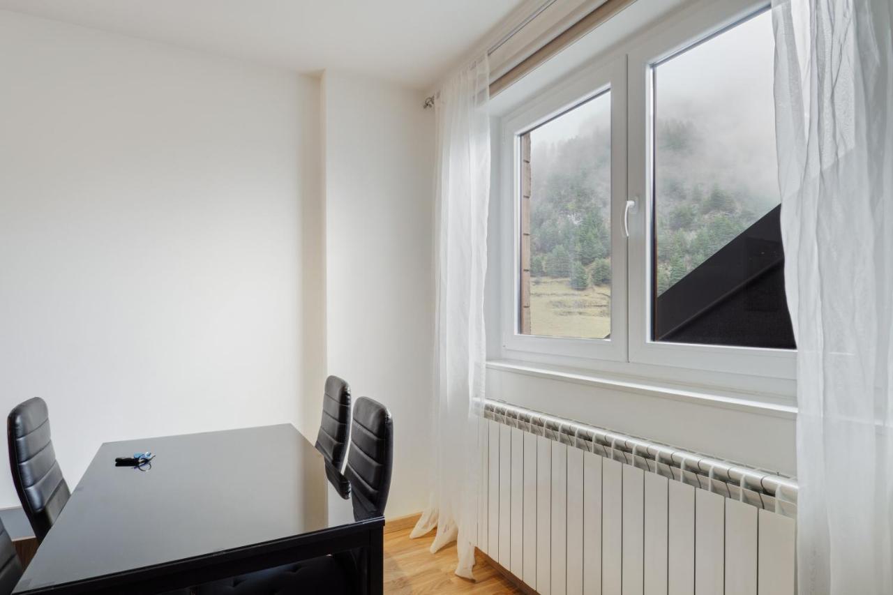 Comfortable Studio With Mountain View In Arinsal 40 M² + Ski Storage Eksteriør bilde